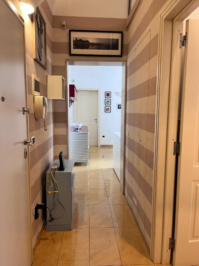 Casa Carulli49 Apartment Bari Bagian luar foto