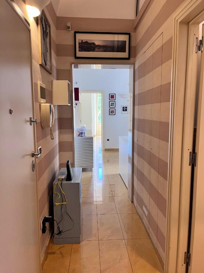 Casa Carulli49 Apartment Bari Bagian luar foto