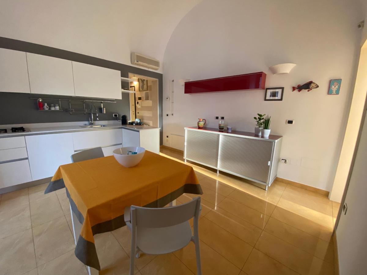 Casa Carulli49 Apartment Bari Bagian luar foto